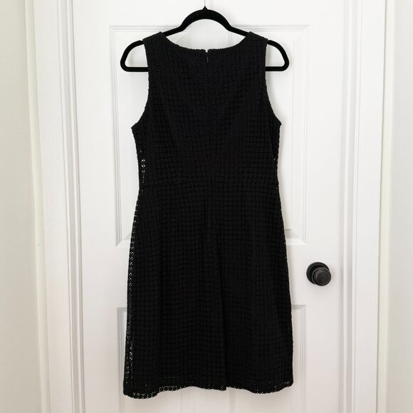Women Garnet Hill Sleeveless Eyelet Knee Length Dress in Black Size 10 - Picture 2 of 9